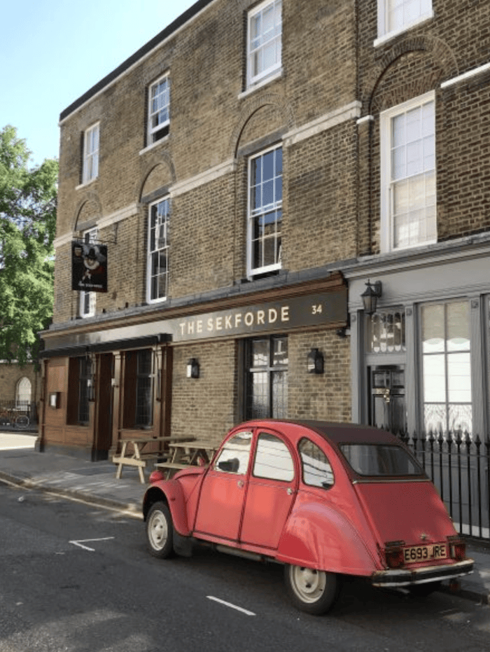 the sekforde london red car