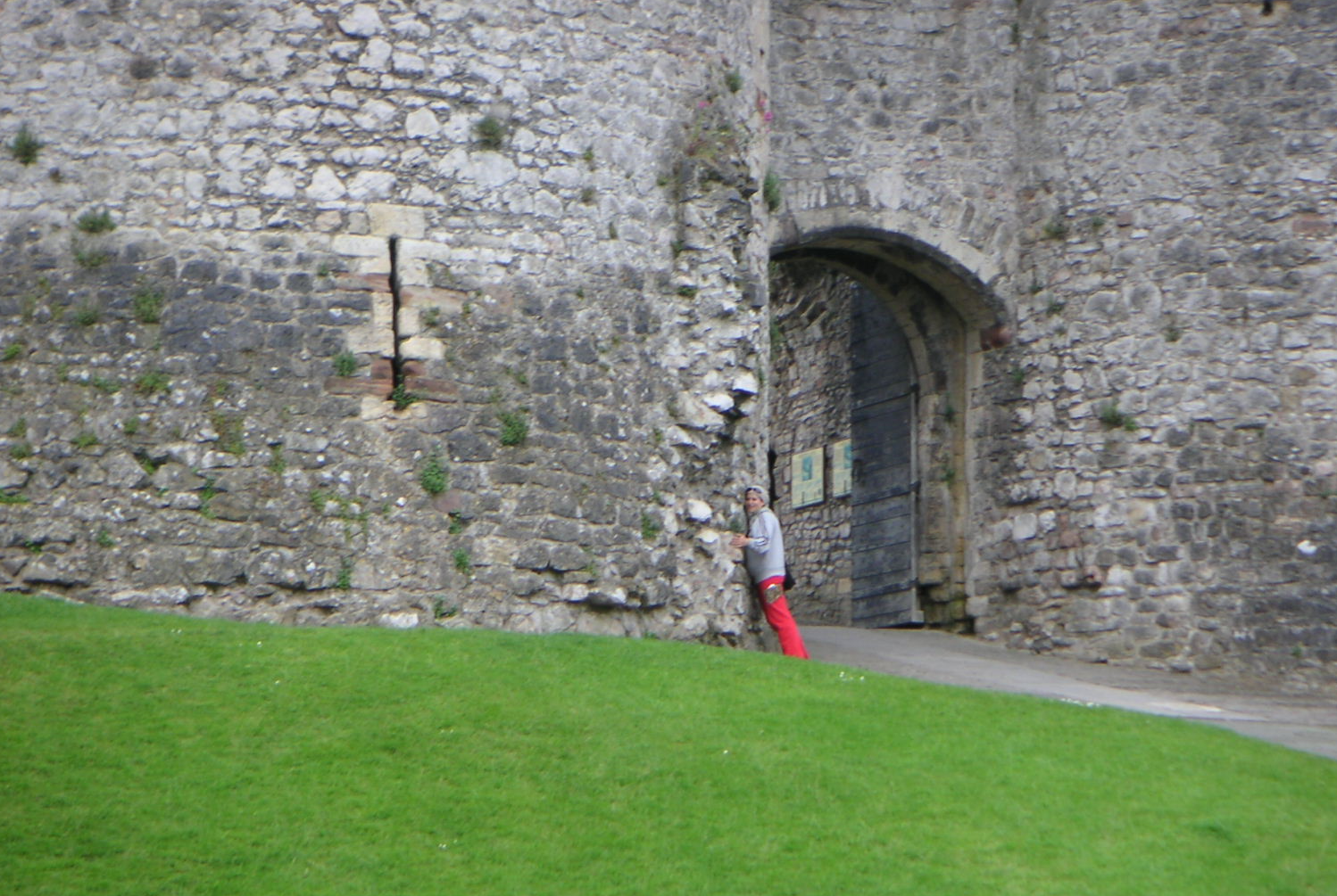 Discover Chepstow Castle in Wales, from its Norman origins in 1067 to Civil War sieges, ancient castle doors and fascinating medieval history.