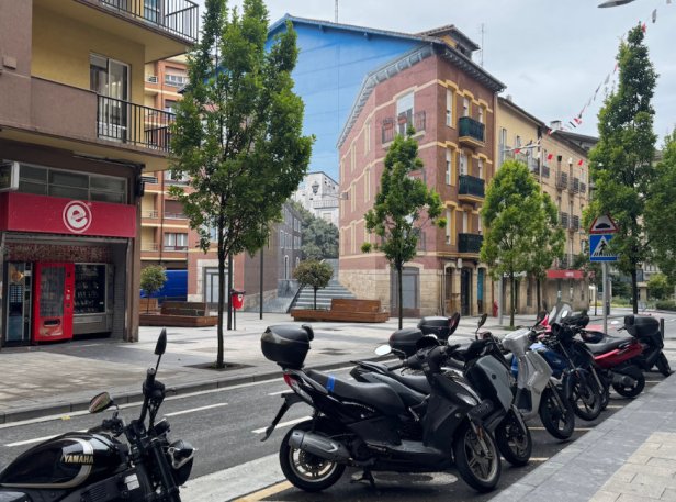 IRUN - CITY CENTRE BUILDINGS