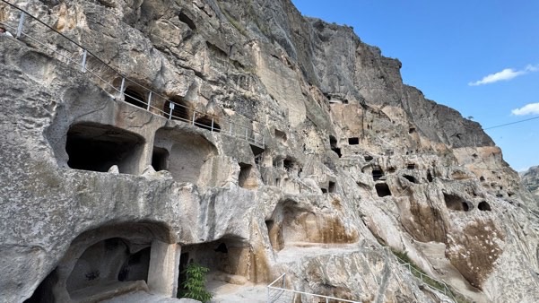 VARDZIA CAVES