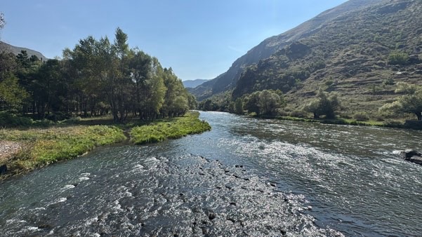KHERTVIS CASTLE BRIDGE WATER
