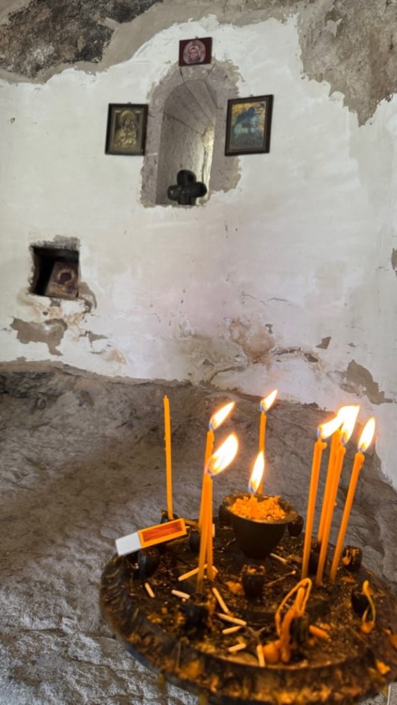KHERTVIS CASTLE